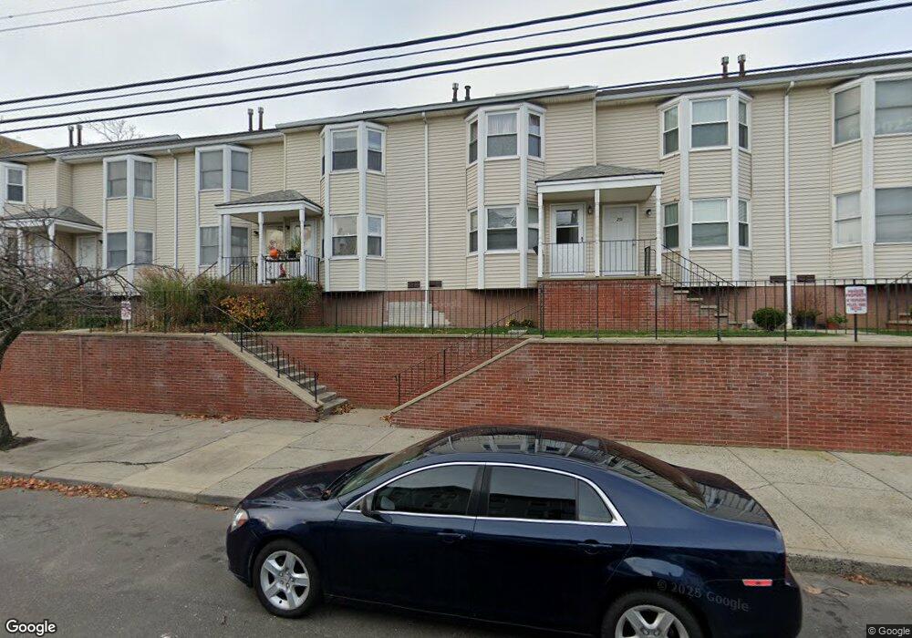 287 Broad St unit 285, Bridgeport, CT 06604 - photo 1