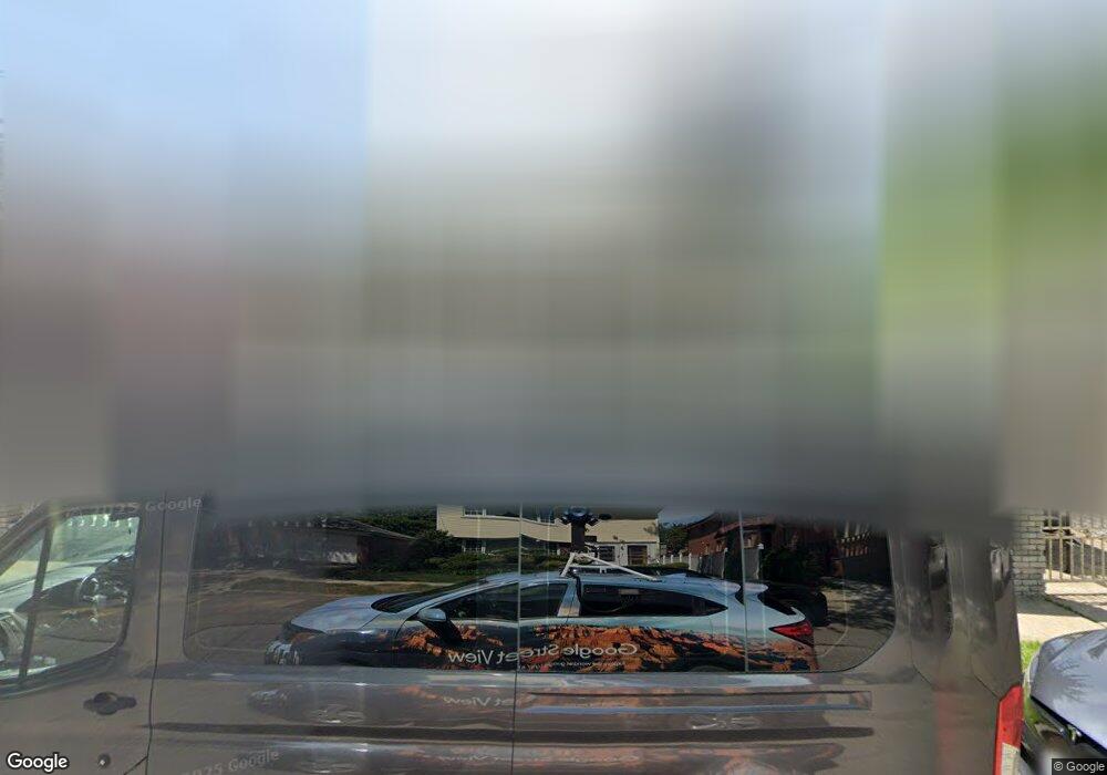 5724 254th St, Little Neck, NY 11362 - photo 1