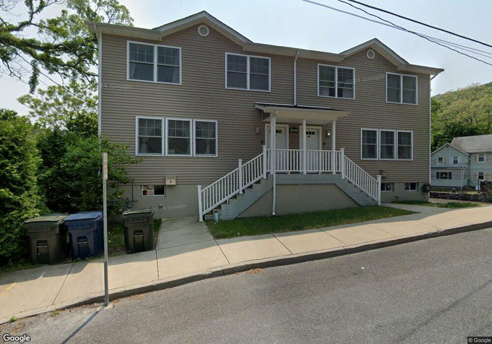 4 West St unit A, Highland Falls, NY 10928 - photo 1