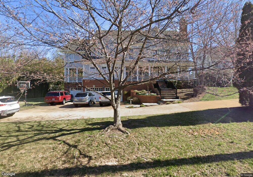 1929 Birch Rd, McLean, VA 22101 - photo 1