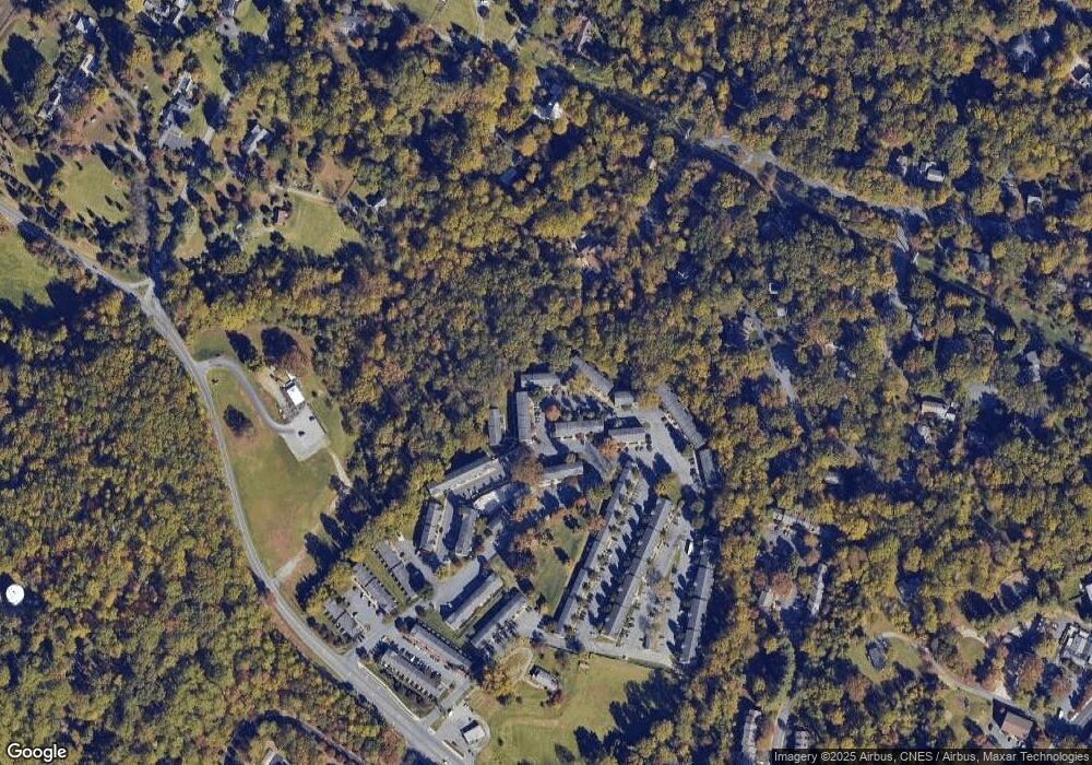 2651 Barracks Rd unit 1, Charlottesville, VA 22901 - photo 1