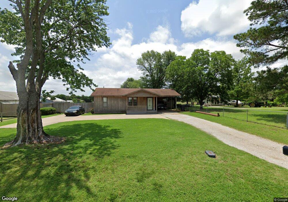 2408 3rd Ave NE, Ardmore, OK 73401 - photo 1