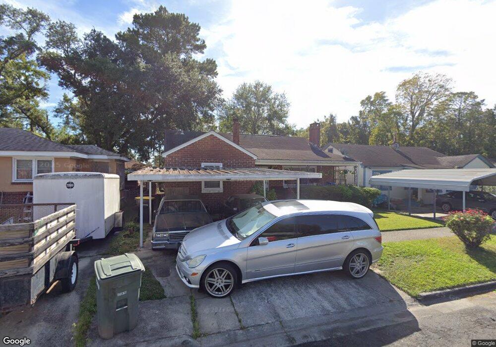 1215 W 42nd St, Savannah, GA 31415 - photo 1