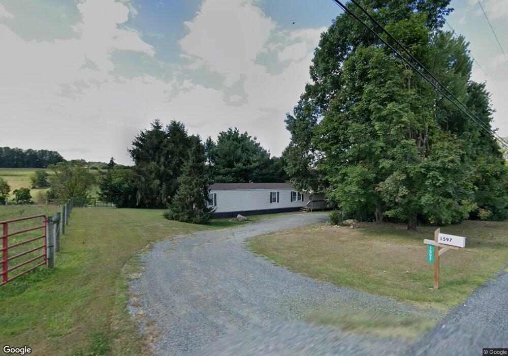 1597 Orchard Ln, Boyertown, PA 19512 - photo 1