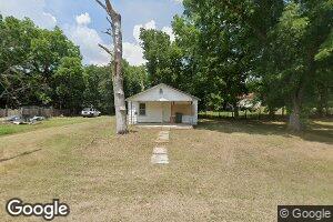 105 E 13th St, Tishomingo, OK 73460