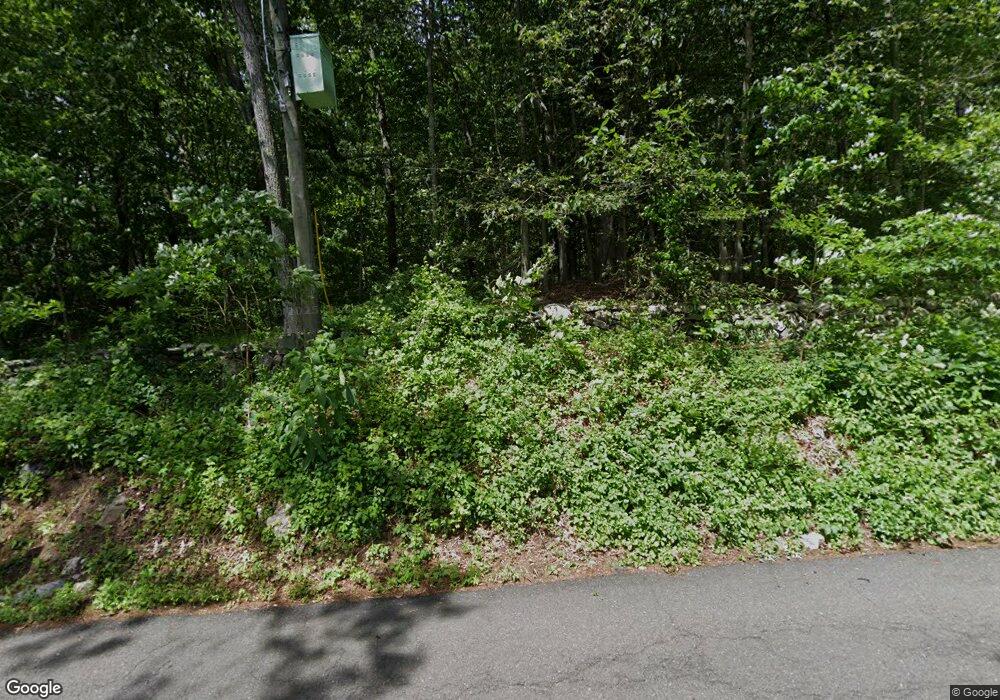 340 Woodbine Rd, Stamford, CT 06903 - photo 1