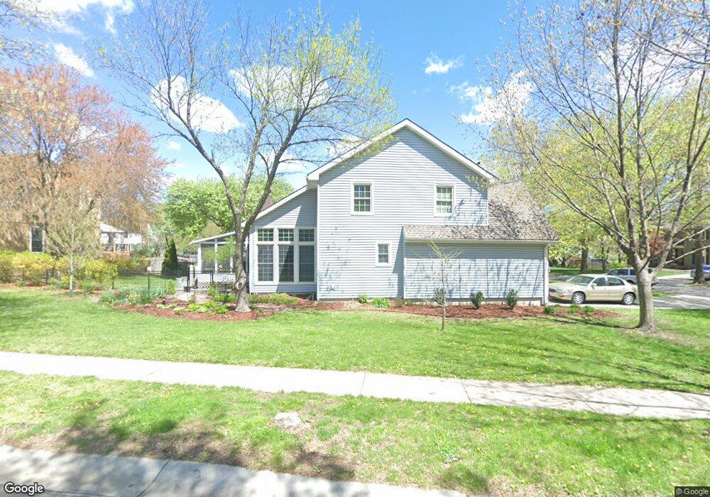 9216 Tomashaw Ln, Lenexa, KS 66219 - photo 1