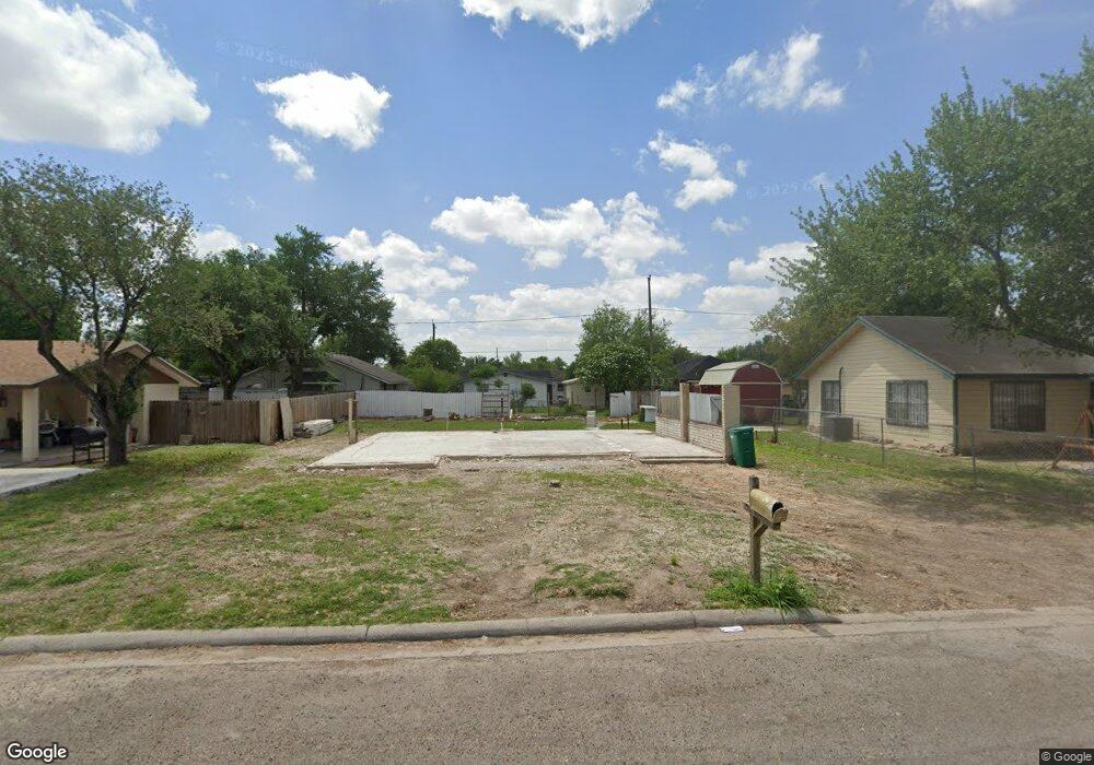 906 E Eller Ave, Pharr, TX 78577 - photo 1