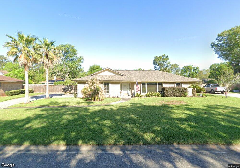 5779 Swamp Fox Rd, Jacksonville, FL 32210 - photo 1