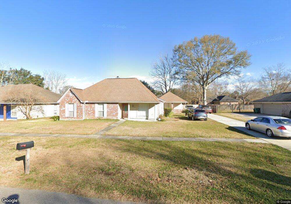 4049 Hemlock St, Zachary, LA 70791 - photo 1