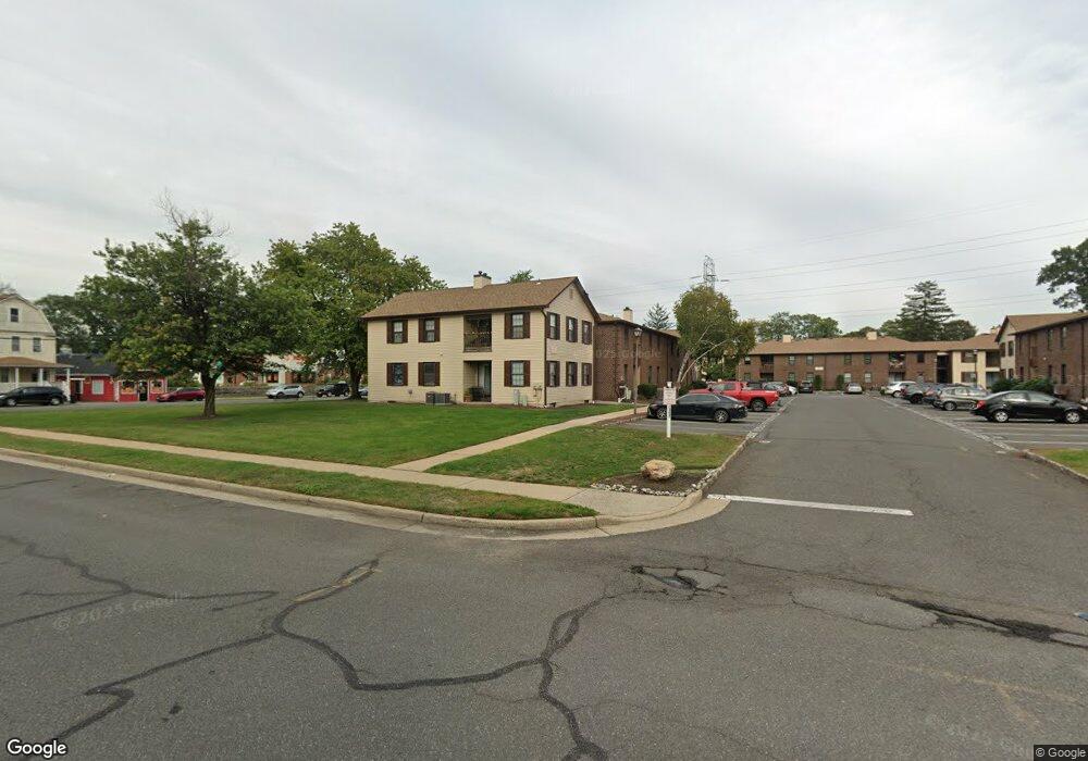 4A Foxhall, Middlesex, NJ 08846 - photo 1