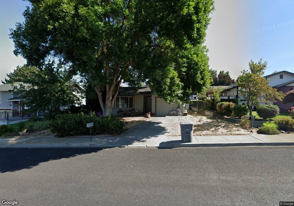 626 Sherman Dr, the Dalles, OR 97058 - photo 1