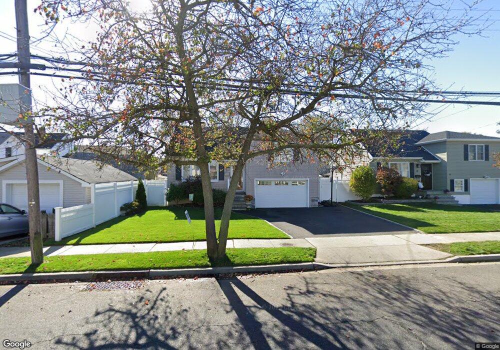 25 Williamson St, East Rockaway, NY 11518 - photo 1