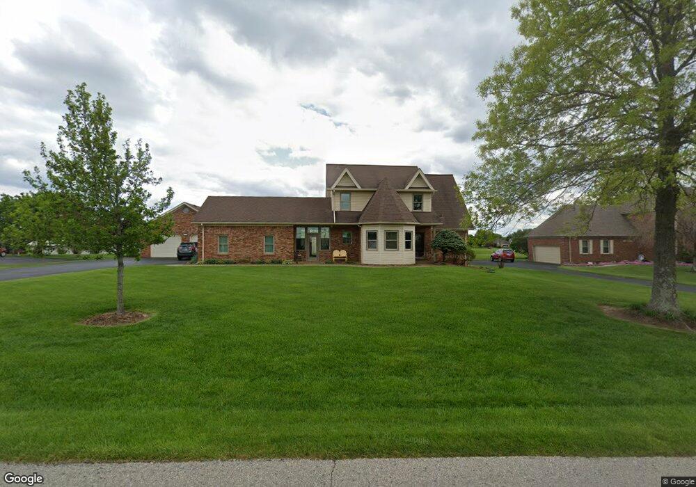 7000 Loi Rd, Floyds Knobs, IN 47119 - photo 1