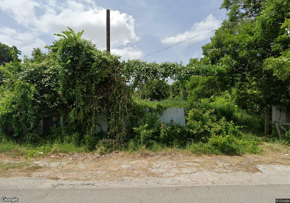 775 W Rittenhouse St, Houston, TX 77076 - photo 1