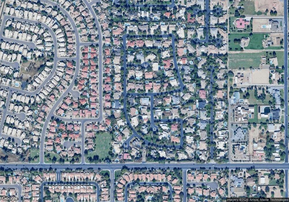 8526 S Myrtle Ave, Tempe, AZ 85284 - photo 1