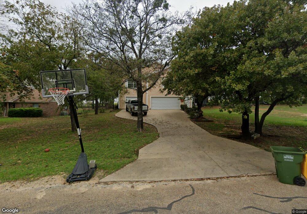 715 Lakewood Dr, Alvarado, TX 76009 - photo 1