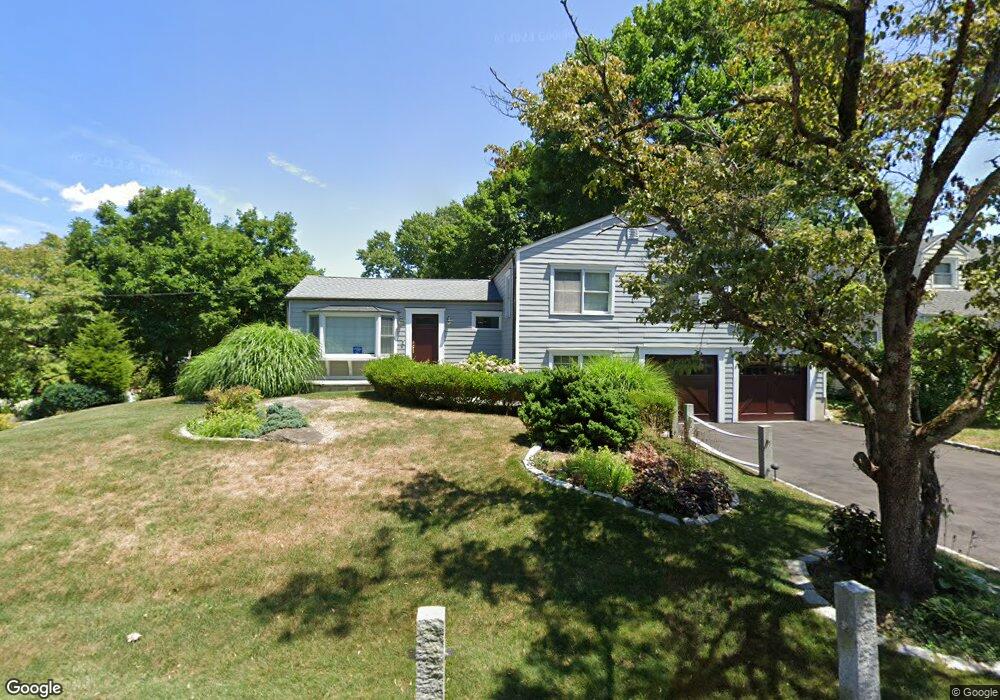 1 Mary Ln, Riverside, CT 06878 - photo 1