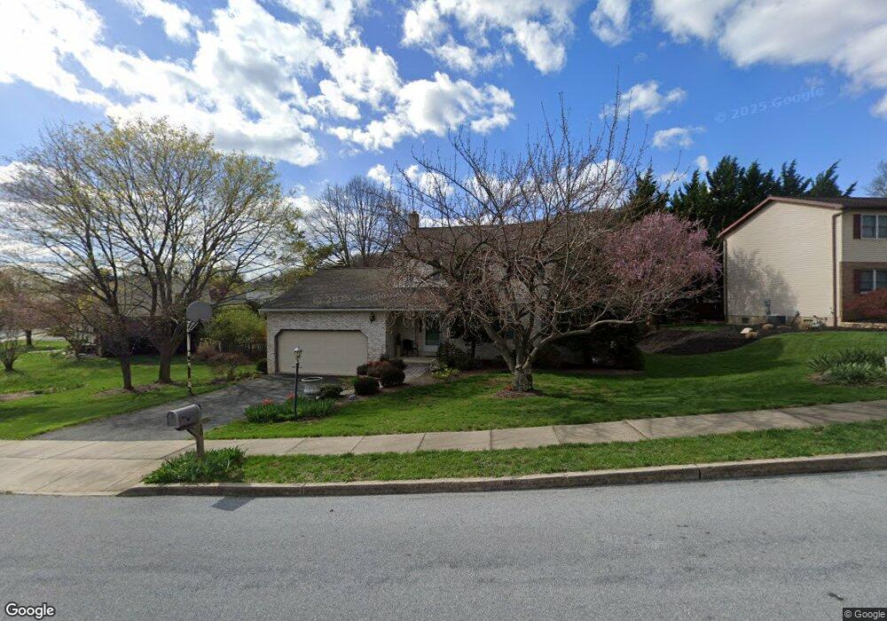 10 Thornbury Rd, Reading, PA 19606 - photo 1