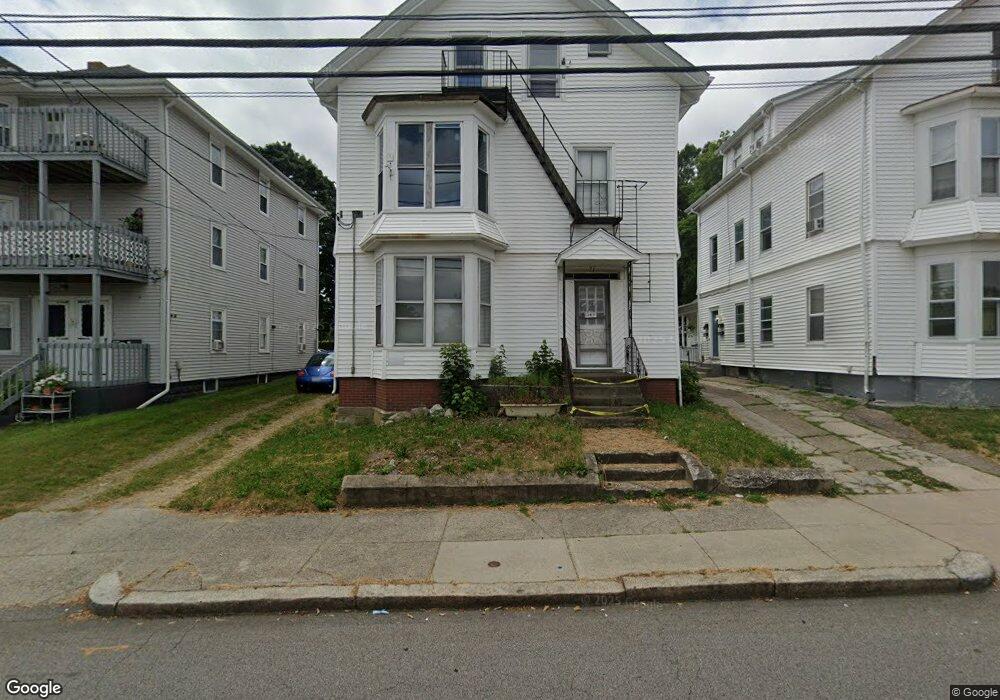 71 S Bend St, Pawtucket, RI 02860 - photo 1