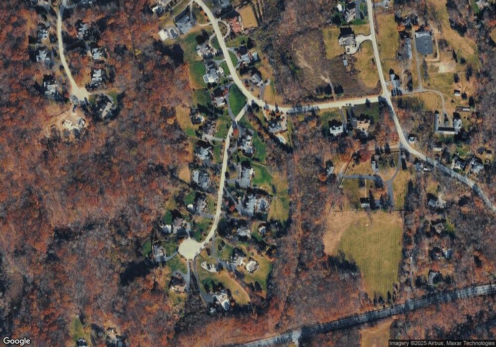 17 Constitution Ct, Tuxedo Park, NY 10987 - photo 1