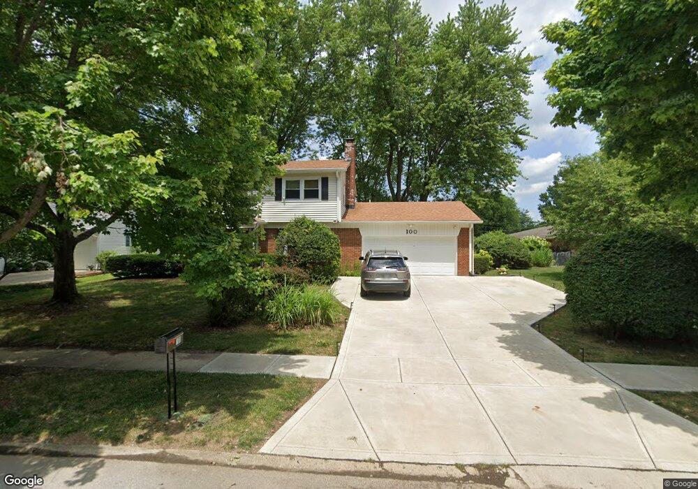 100 Queens Ct, Franklin, IN 46131 - photo 1