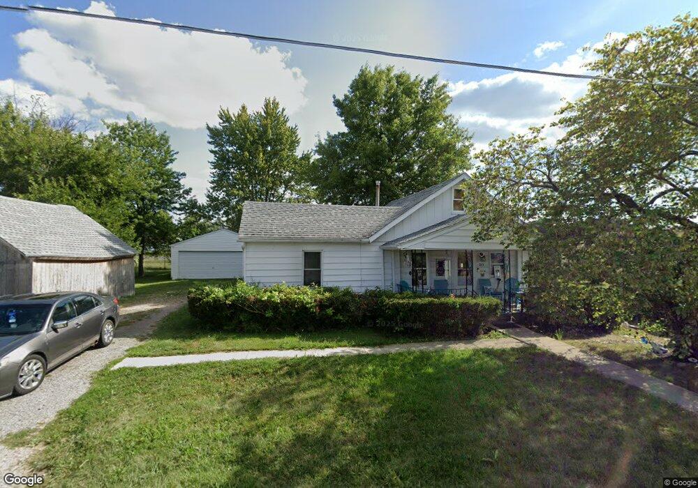 213 W Chapman Rd, Lima, OH 45801 - photo 1