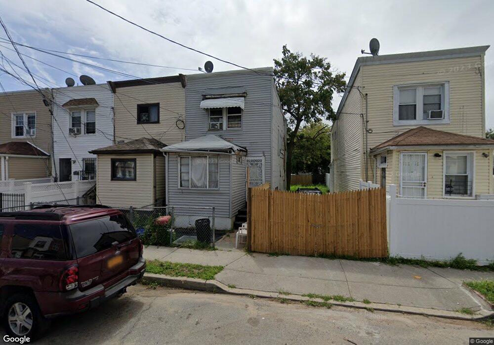 11820 154th St, Jamaica, NY 11434 - photo 1