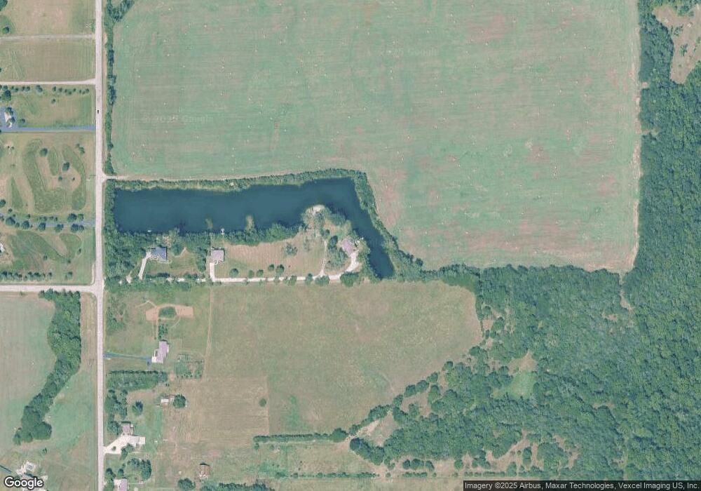 1248 SW Indian Hills Rd, Topeka, KS 66615 - photo 1