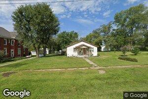 106 S Woods Ave, Braymer, MO 64624