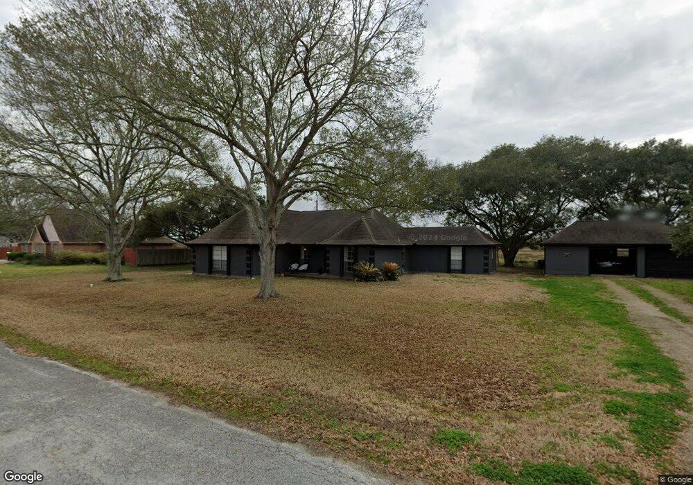 8618 Aggie Ln, Needville, TX 77461 - photo 1