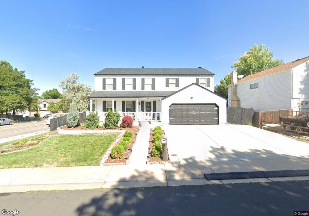 899 S Kittredge Way, Aurora, CO 80017 - photo 1