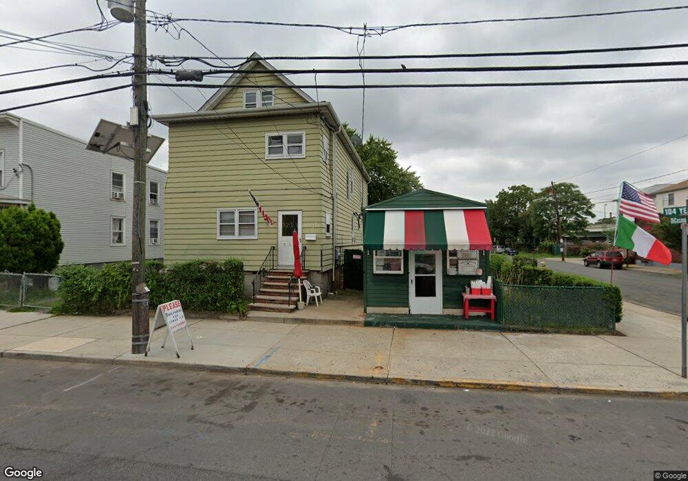 712 4th Ave, Elizabeth, NJ 07202 - photo 1