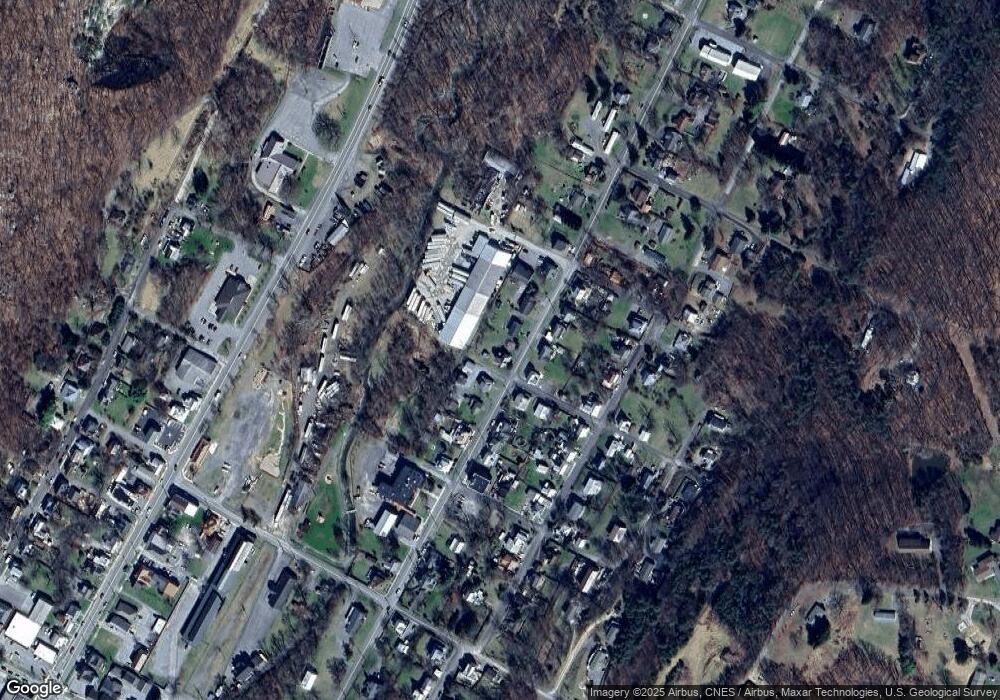 337 Harrison Ave, Berkeley Springs, WV 25411 - photo 1