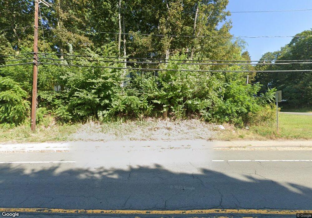 609 Hoosick Rd, Troy, NY 12180 - photo 1