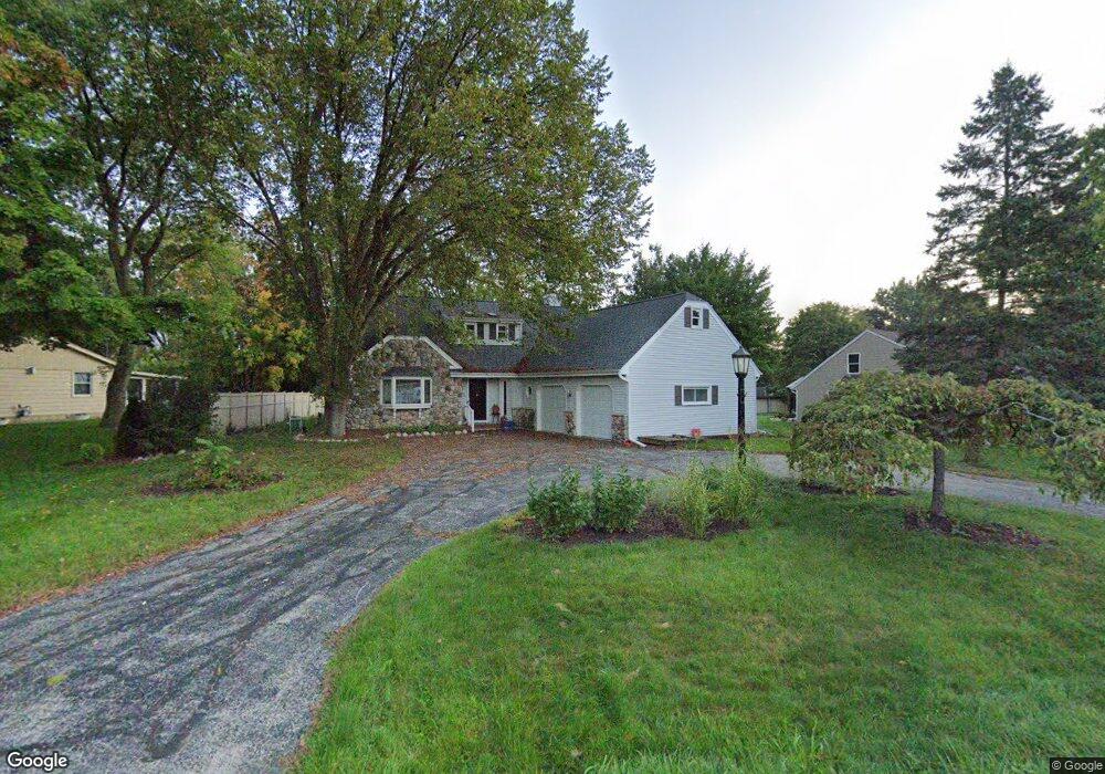 N79W15740 Longwood St, Menomonee Falls, WI 53051 - photo 1