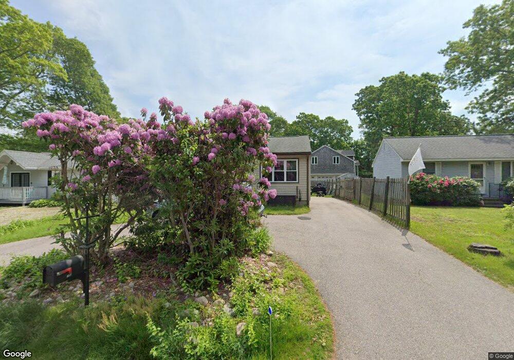 208 Mautucket Rd, Wakefield, RI 02879 - photo 1