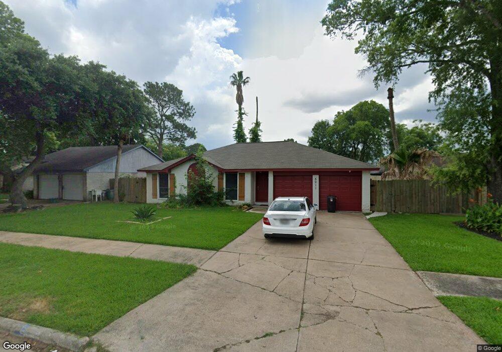 5011 Abercreek St, Friendswood, TX 77546 - photo 1