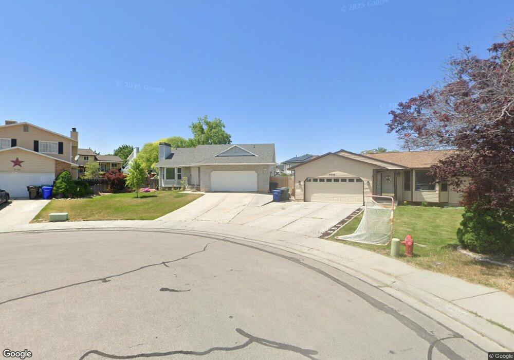 6698 S Thimbleleaf Cir, West Jordan, UT 84081 - photo 1
