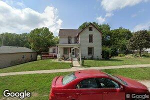 202 Pacific St, Walnut, IA 51577