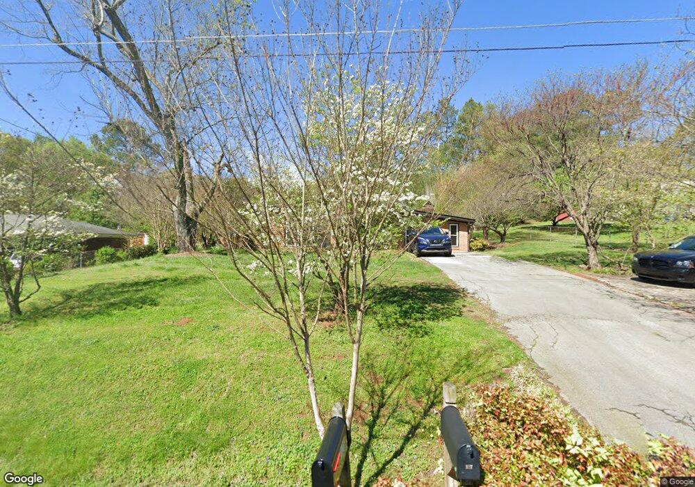 127 Poplar St SW, Calhoun, GA 30701 - photo 1