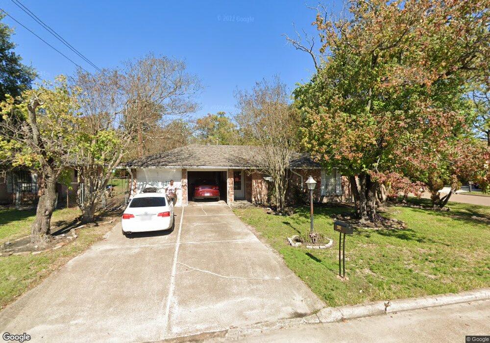 2102 Mosher Ln, Houston, TX 77088 - photo 1