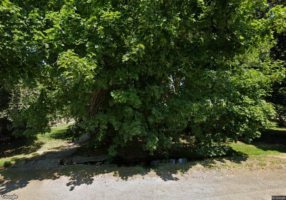 401 E 100 N, Hyrum, UT 84319 - photo 1