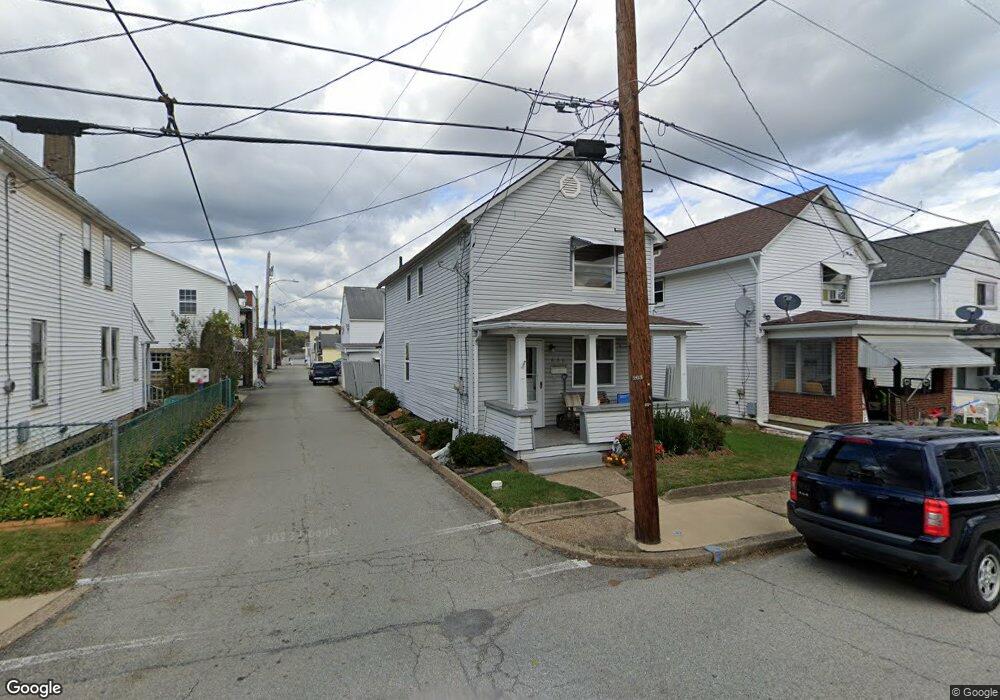 606 Irving St, Vandergrift, PA 15690 - photo 1