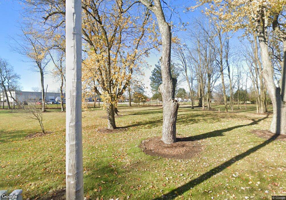 3212 Snow Rd, Lansing, MI 48917 - photo 1