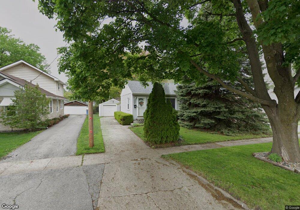 1920 E 23rd St, Des Moines, IA 50317 - photo 1