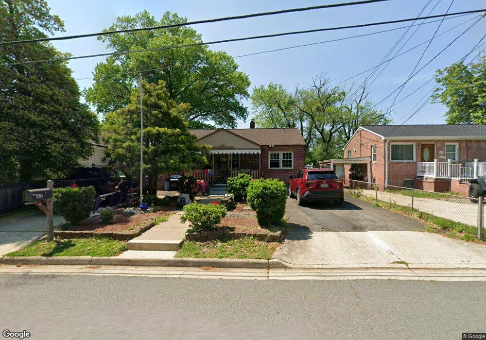 2907 Groveton St, Alexandria, VA 22306 - photo 1