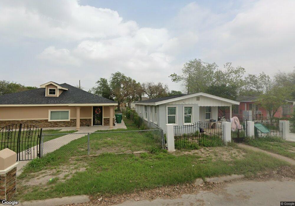 708 W Hawk Ave, Pharr, TX 78577 - photo 1