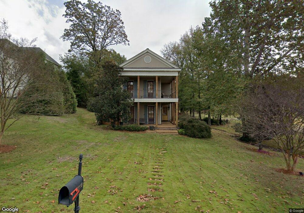 1118 E Wellsgate Dr, Oxford, MS 38655 - photo 1