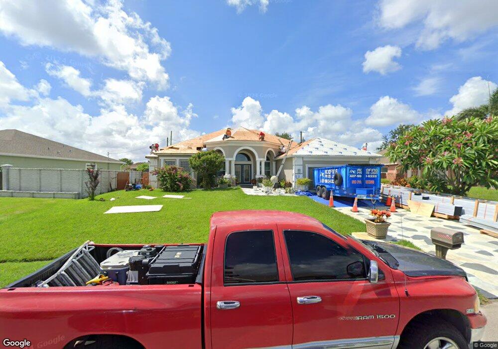 912 SW Mcelroy Ave, Port Saint Lucie, FL 34953 - photo 1